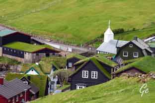 Faroe_Islands_Vagar_Bour