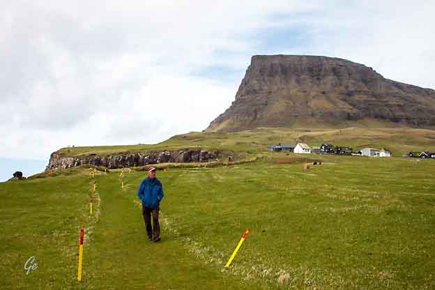 Faroe_Islands_Vagar_Heinanova_fra_Gasadalur