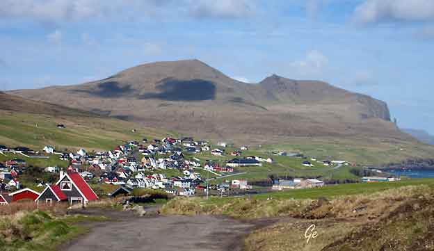 Faroe_ISlands_Vagar_Midtvaagur