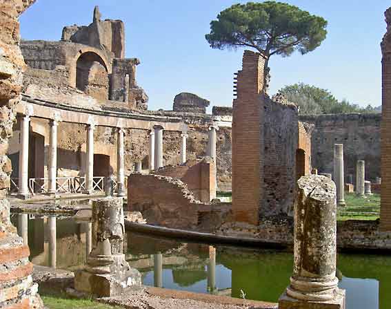 Italia_Tivoli_Hadrians_villa