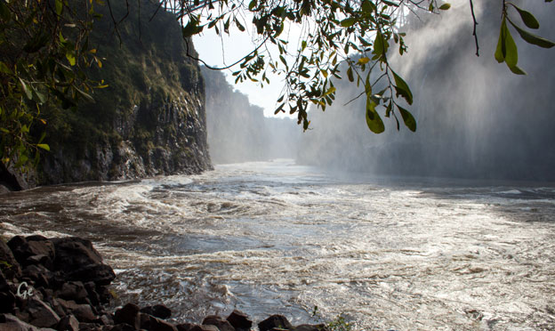 Zambia_Livingstone_Victoria-Falls