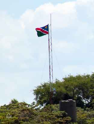 Namibia_Chobe_Safari-Park_Namibias-flagg