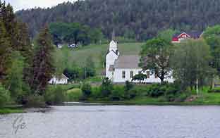 Telemarkskanalen_Lunde-kirke