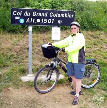 Tour_de_France_Col_du_Grand_Colombier_Grete_ved_skiltet