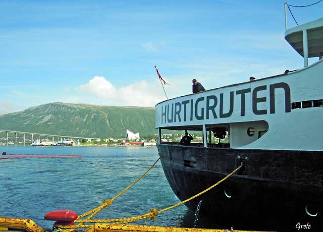 Tromso_Hurtigruta_Nordstjernen