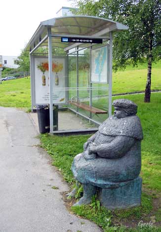 Tromso_venter_paa_bussen
