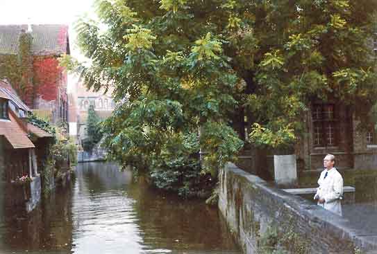 Belgia_Brugge_Karl-Martin_ved_kanal