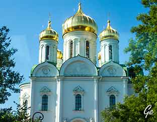 St-Petersburg_ved_Katarina-Palasset_kirke