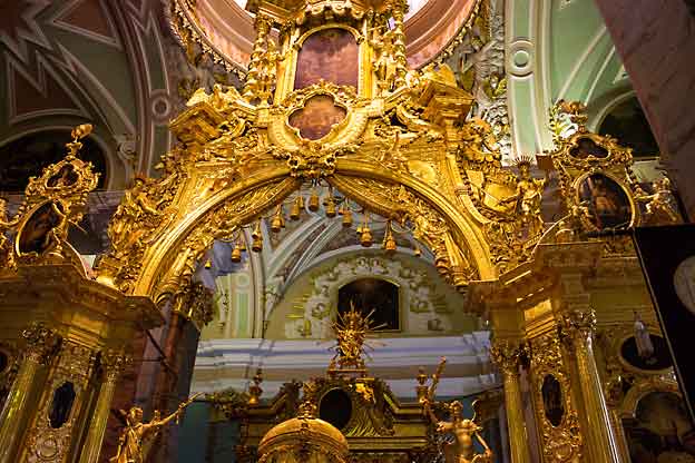 St-Petersburg_Peter_and_Paul-katedralen