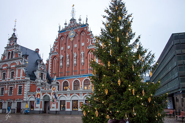 Riga_Svarthodenes-hus