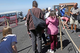 Etna_venter_terrengbil