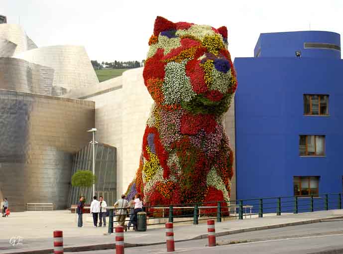 Spania_Bilbao_Guggenheim_blomsterdyr