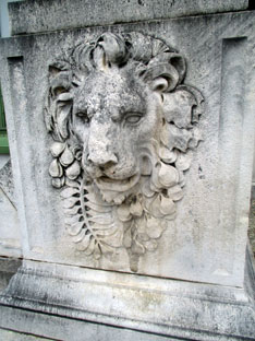 Wien_Hofburg_lion